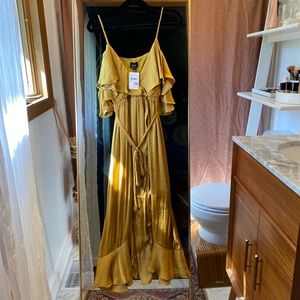 NWT Golden Bardot Midi Dress